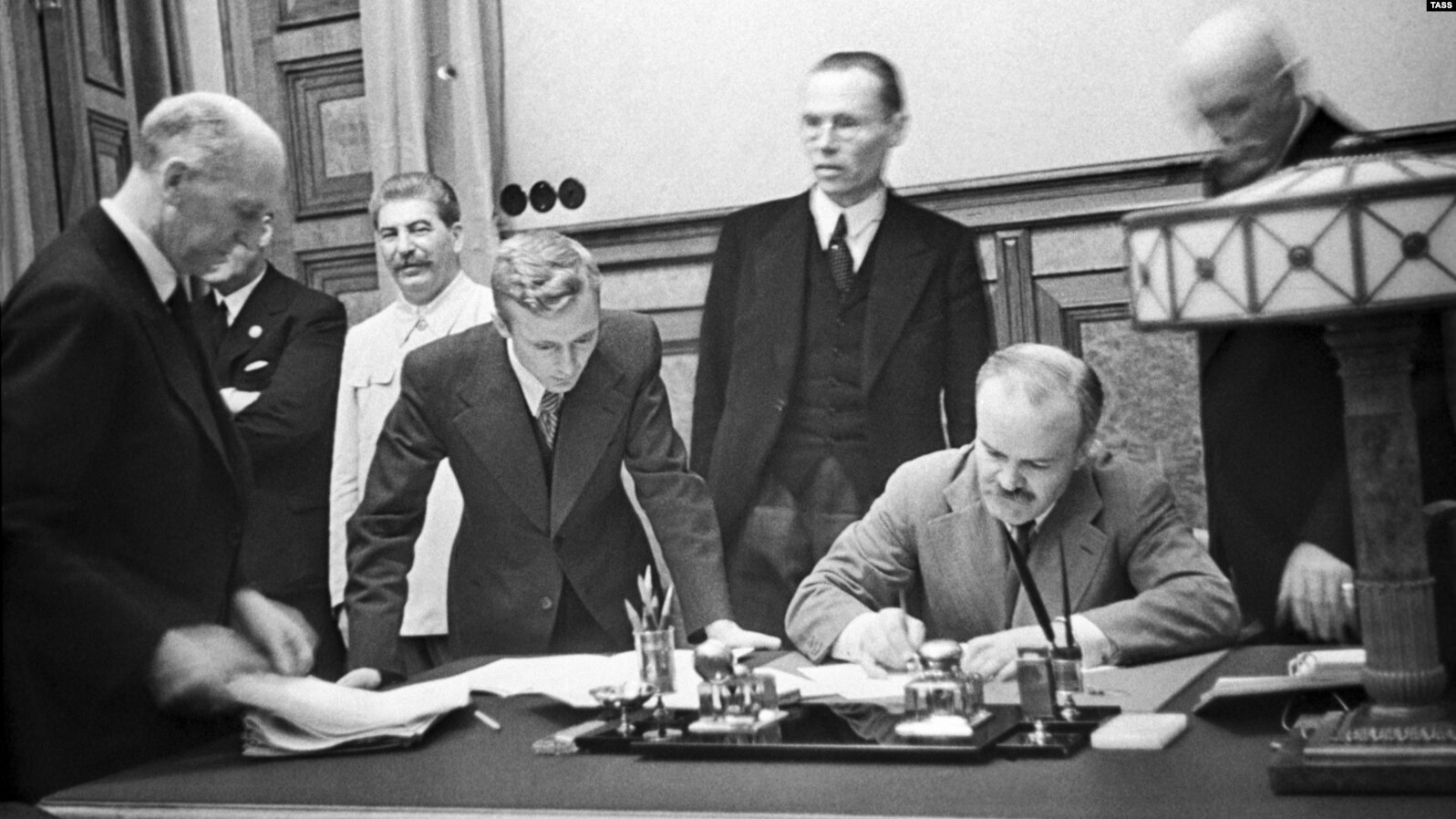 Mythbuster Why The Molotov Ribbentrop Pact Of 1939 Was Not forced On 