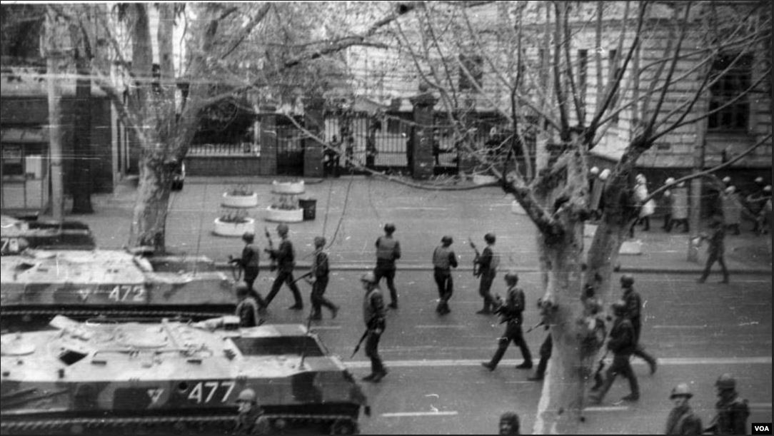 17 - tanks and military units in Tbilisi